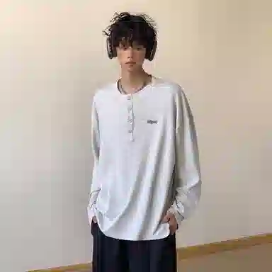 Fakeyoung cleanfitlogoT