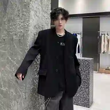 Fakeyoung