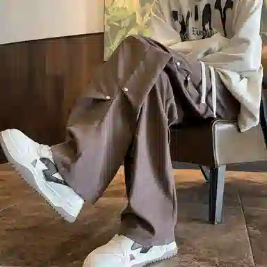 Fakeyoung