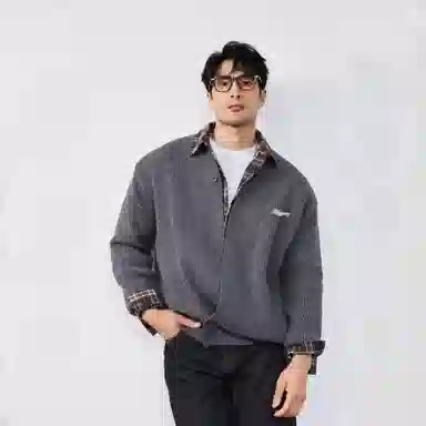 Fakeyoung logoV