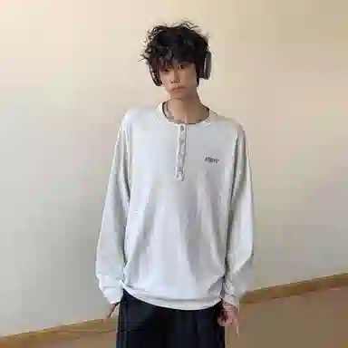 Fakeyoung cleanfitlogoT