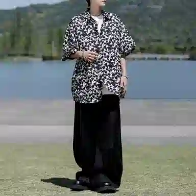 Fakeyoung