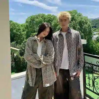 Fakeyoung vintagelogo