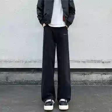 Fakeyoung cleanfitvibelogo