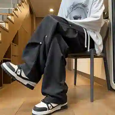 Fakeyoung