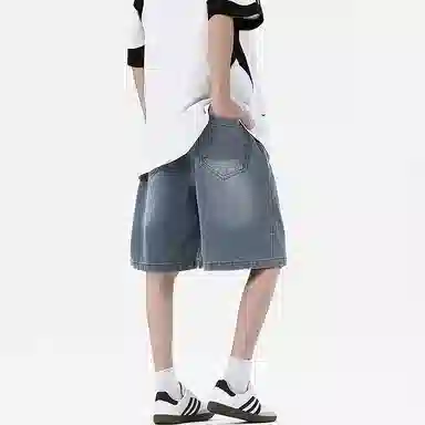 Fakeyoung