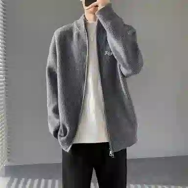 Fakeyoung logocleanfitchic