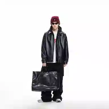 Fakeyoung