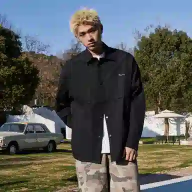 Fakeyoung logo