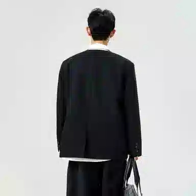 Fakeyoung