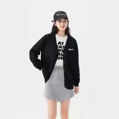 Fakeyoung logoV
