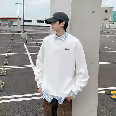 Fakeyoung cleanfitpolologo