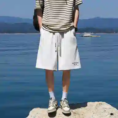 Fakeyoung