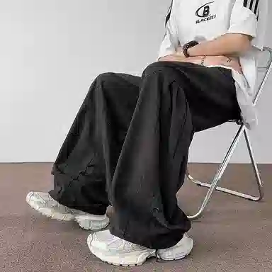 Fakeyoung