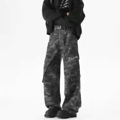 Fakeyoung cleanfitlogovibe