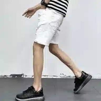 Fakeyoung