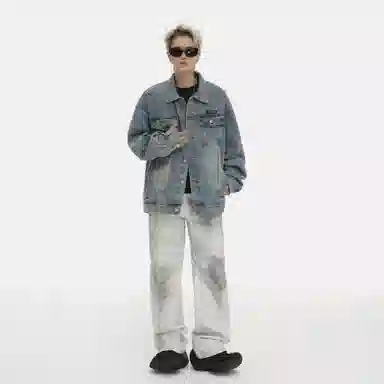Fakeyoung
