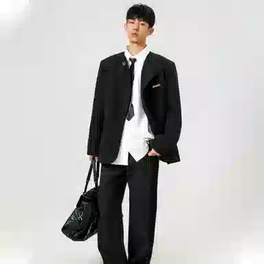 Fakeyoung