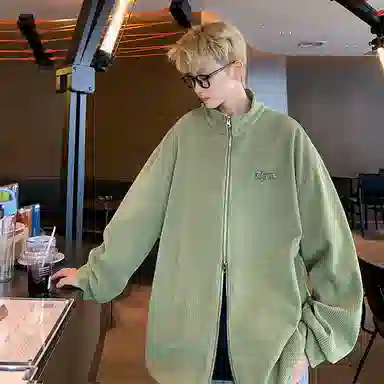 Fakeyoung