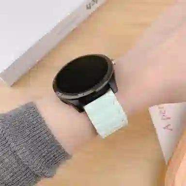 搜兔 手表表带 华为适用 硅胶材质 磁吸运动时尚简约高级感 男女同款