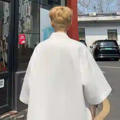 虫小绿 时尚潮流宽松帅气短袖衬衫 男女同款