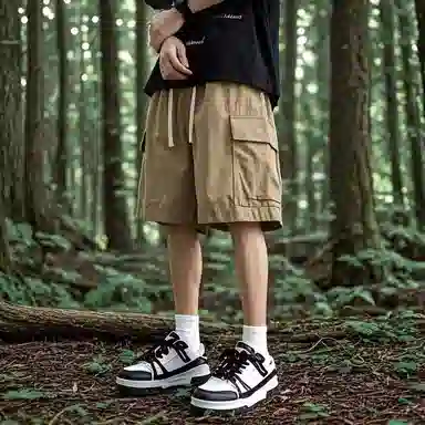 虫小绿 美式基础款山系户外大口袋纯腰部抽绳中腰宽松多口袋透气直筒工装五分休闲短裤 男女同款