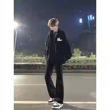 虫小绿 美式高街窄版微喇弯刀裤 复古做旧 中腰显瘦 舒适垂感牛仔裤 男女同款
