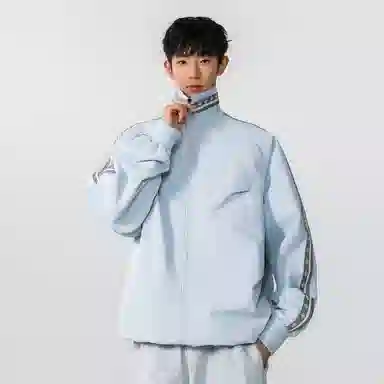 虫小绿 美式复古褶皱大口袋侧边条纹设计基础款户外山系机能风立领宽松运动休闲百搭舒适通勤潮流防风保暖教练外套夹克 男女同款