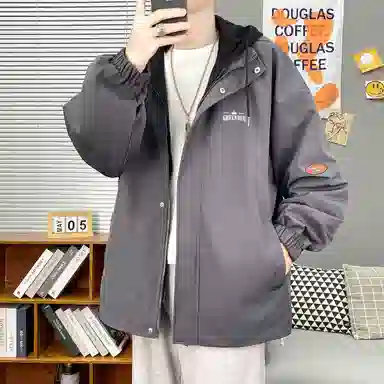 虫小绿 美式高街个性时尚潮流运动轻便透气百搭简约多功能纯色基础高级感休闲户外防风印花宽松连帽外套夹克 男女同款