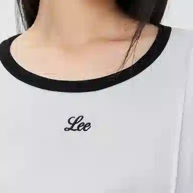 Lee T