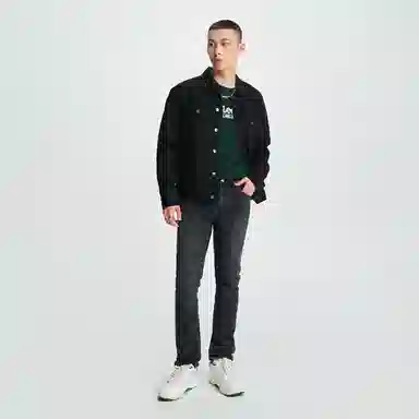 Lee