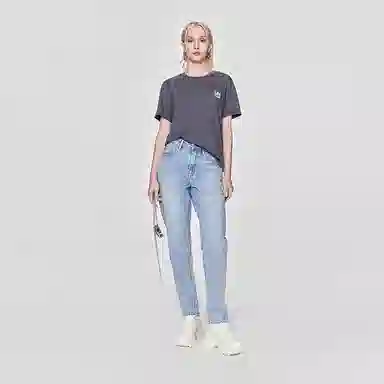 Lee SS24 LogoT