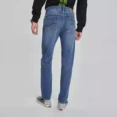 Lee FW23 723