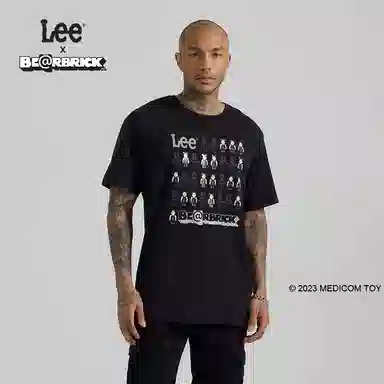 Lee X BERBRICK FW23 T