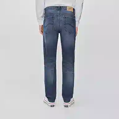 Lee