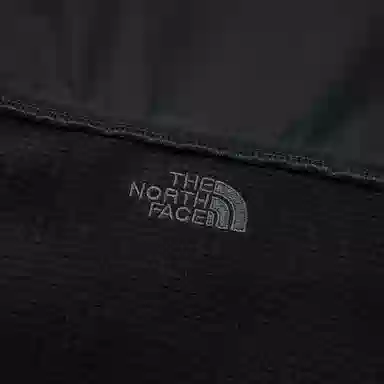 THE NORTH FACE INVINCIBLE Logo