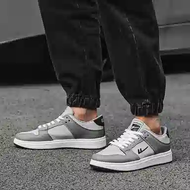 Warrior Low Top Grey