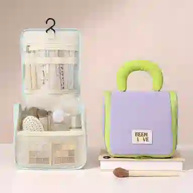 悦语美妆包 便携收纳防尘 高颜值化妆包大容量手提化妆品包旅行棉花糖色洗漱包