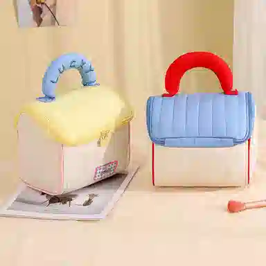 悦语简单实用美妆工具 便携收纳 可爱房子化妆包女大容量便携式趣味卡通旅行洗漱品手提分区收纳袋