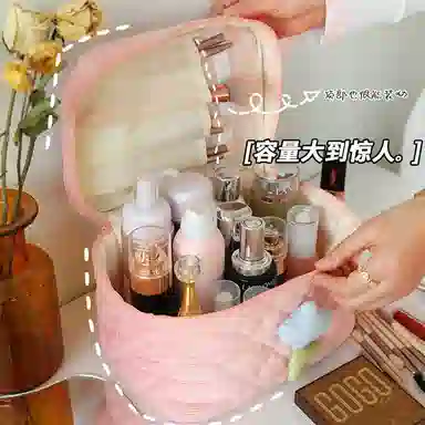 悦语实用少女心包 便携收纳防尘 化妆包奶油灯芯绒可爱化妆包高级感可爱洗漱包便携大容量化妆品收纳包