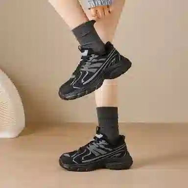 AGSDON Low-Top Thick-Soled Sneakers