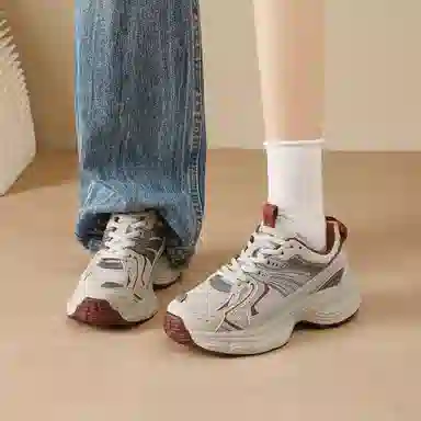 AGSDON Low-Top Thick-Soled Sneakers