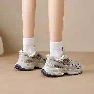 AGSDON Low-Top Thick-Soled Sneakers