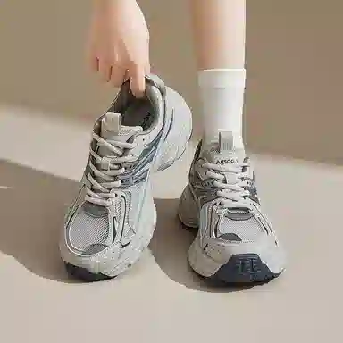 AGSDON Low-Top Thick-Soled Sneakers