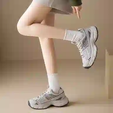 AGSDON Low-Top Thick-Soled Sneakers