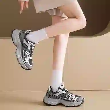 AGSDON Low-Top Thick-Soled Sneakers