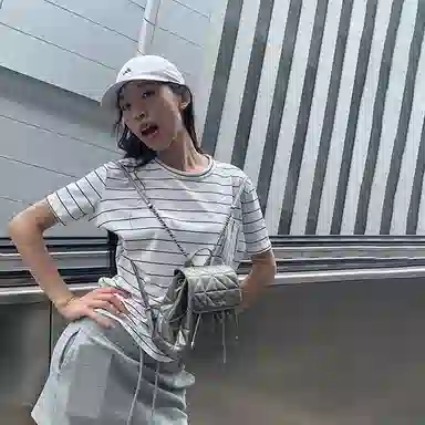 西木汀 眷念 小众设计高级感学院风百搭休闲通勤 牛皮 双肩包 大号 女款 深邃黑/古银色