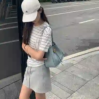 Ximuting Nianxia Bucket Bag