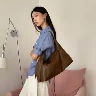 西木汀 向野 小众设计高级感通勤百搭简约 牛皮 斜挎单肩包 常规 女款 多色