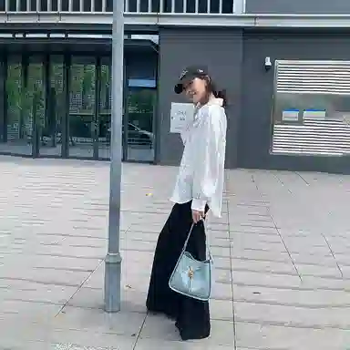 Ximuting Nianxia Bucket Bag